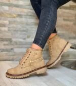 Botas velez para dama con cierre lateral color beige
